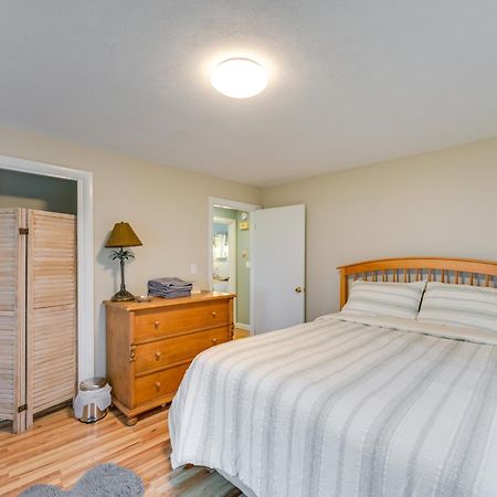 Marblehead Retreat With Sprawling Yard And Gas Grill!公寓 外观 照片